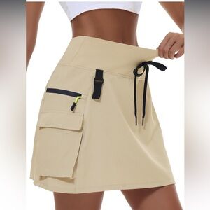 NWT- Ladies Hiking Golf Cargo Skort Skirt, Med